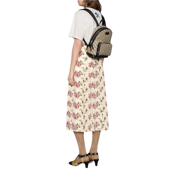 GUCCI Gg Supreme Bees Small Backpack - Picture 1 of 5